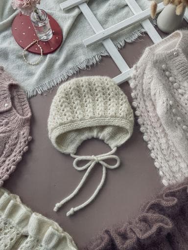 Описание "VINTAGE BONNET"