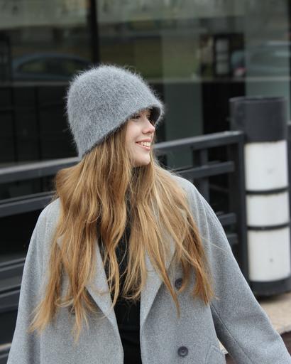 Описание панамы "Cloche"