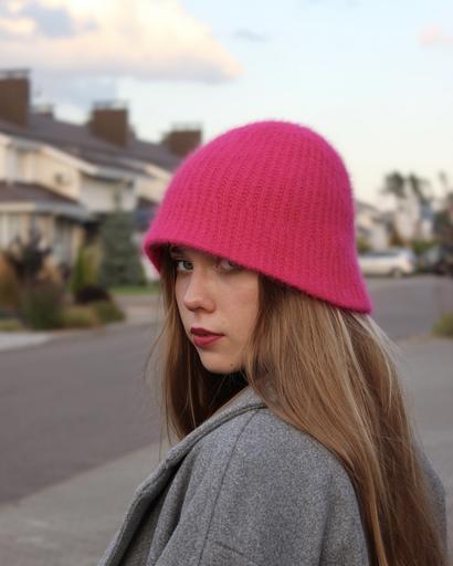 Описание панамы "Cloche"